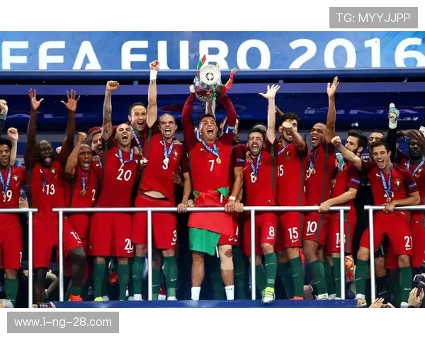 马德里竞技崛起之路：从低谷到荣耀的足球传奇与未来展望