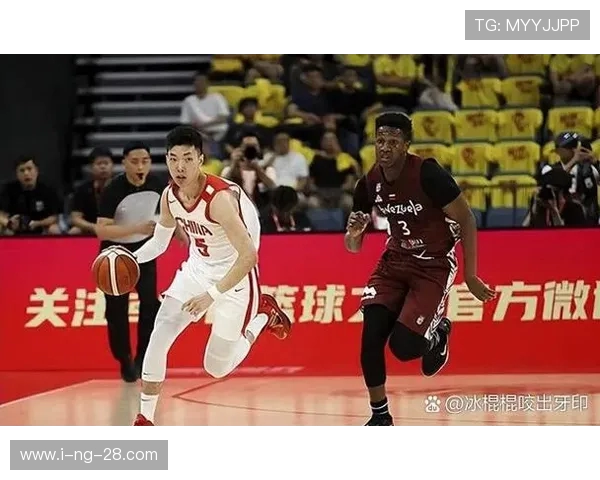 中国男篮逆袭晋级世界杯八强 赛场表现堪称经典 持续亮眼表现引关注