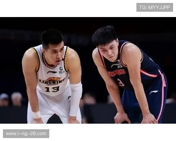 深圳篮球队荣登篮球意识排行榜第六名展现出色团队智慧与战术执行力