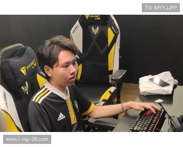 Tian打野引领新风潮全新战术与配合让赛场更加精彩 Tian打野引领新风潮全新战术与配合让赛场更加精彩