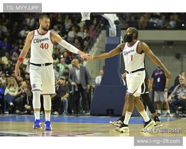 NBA快船与鹈鹕精彩对决回放全程回顾与赛后分析 NBA快船与鹈鹕精彩对决回放全程回顾与赛后分析