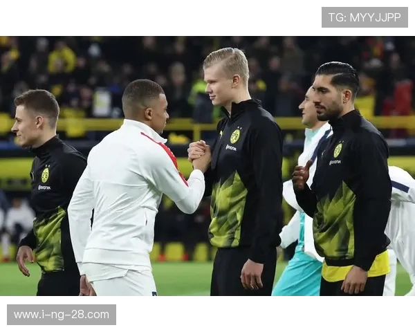 哈兰德与姆巴佩欧冠巅峰对决引发全球足球热潮与关注